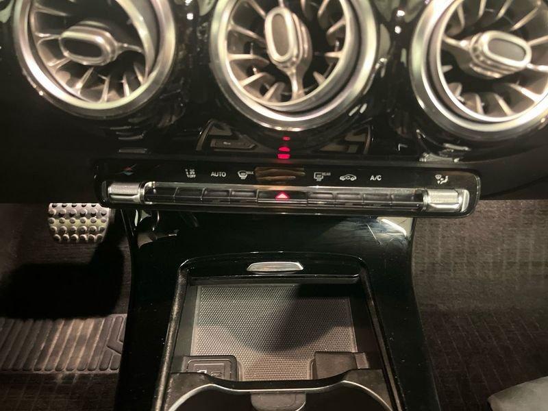 Mercedes-Benz CLA S.Brake 200 Automatic Shooting Brake Premium