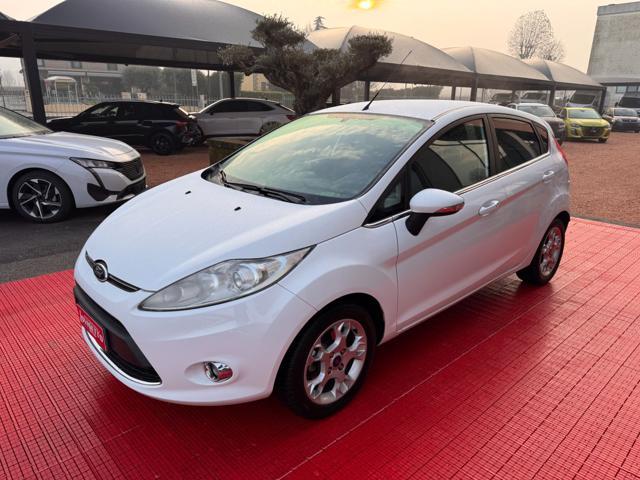 FORD Fiesta 1.4 TDCi 70CV 5 porte Titanium