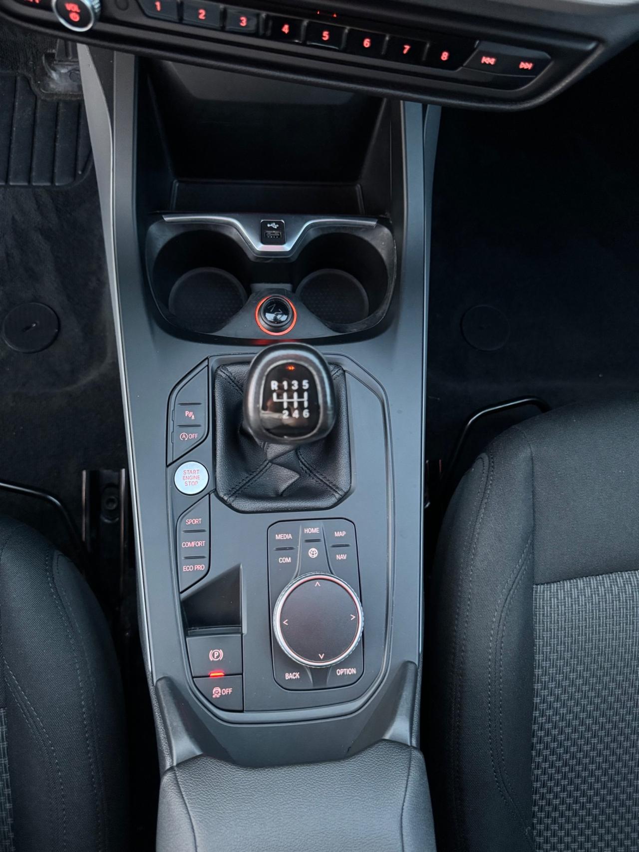 Bmw 118 118d 5p. Advantage