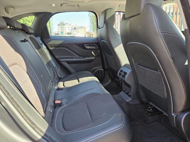 JAGUAR F-Pace 2.0 D 240 CV AWD aut. R-Sport