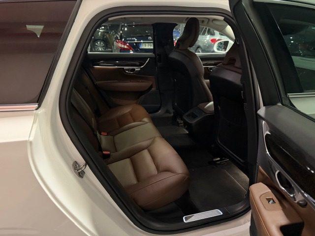 VOLVO V90 D4 190CV AWD Geartronic Inscription GANCIO TRAINO