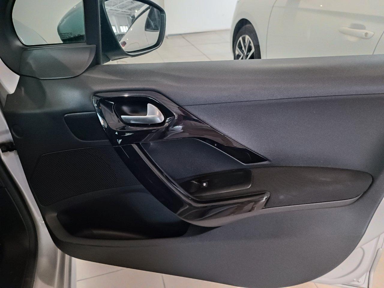 Peugeot 208 3 Porte 208 3p 1.0 puretech (vti) 12v Access