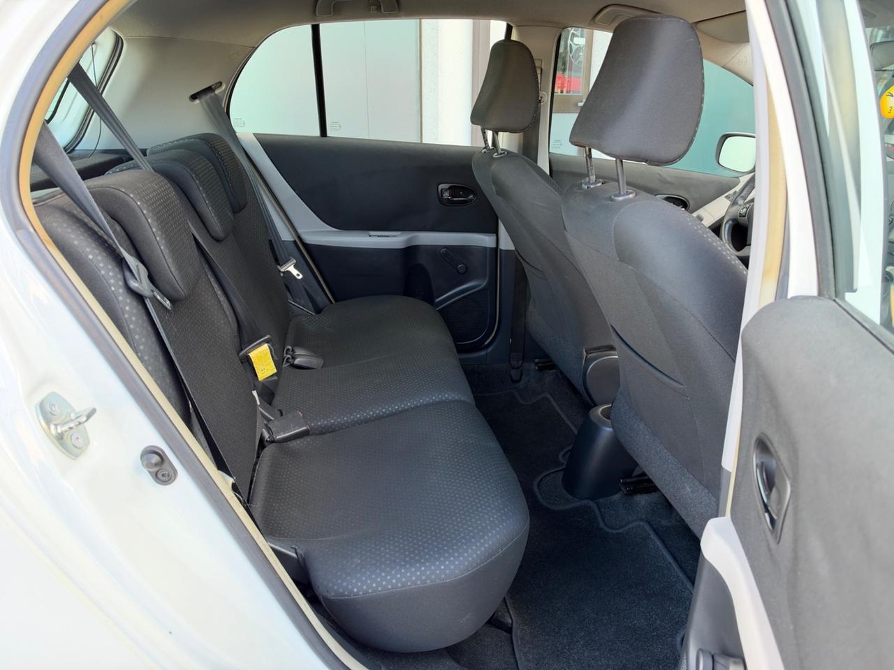 Toyota Yaris 1.0 5 porte 2010 UNIPROPRIETARIO