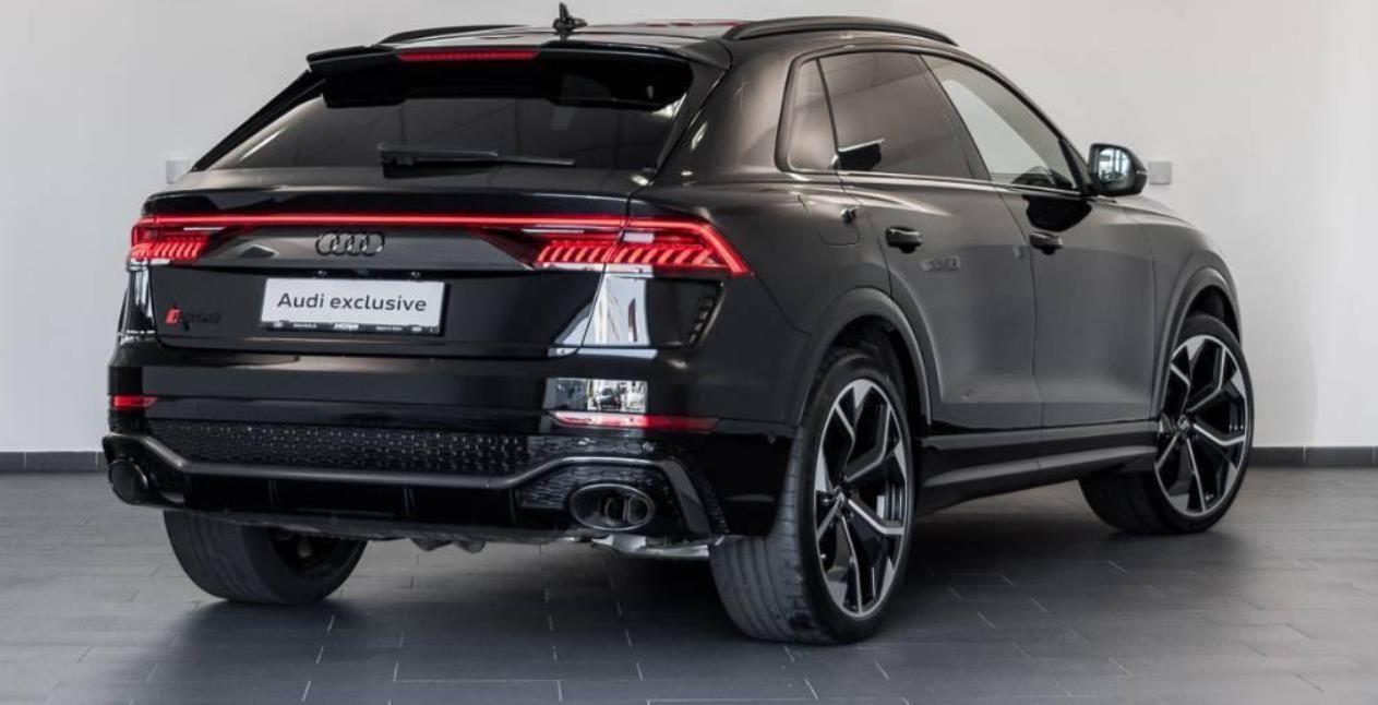 AUDI RSQ8 TFSI V8 quattro tiptronic NOLEGGIO LUNGO TERMINE