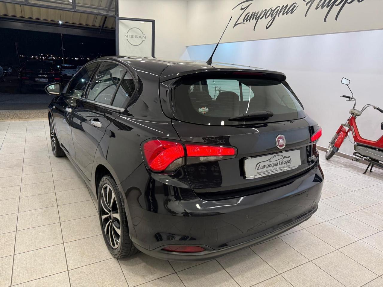 Fiat Tipo 1.6 Mjt S&S DCT Lounge 2017