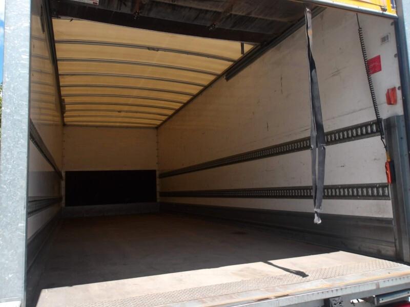 IVECO EUROCARGO 120 - 22 (Euro 6) 399.796 km