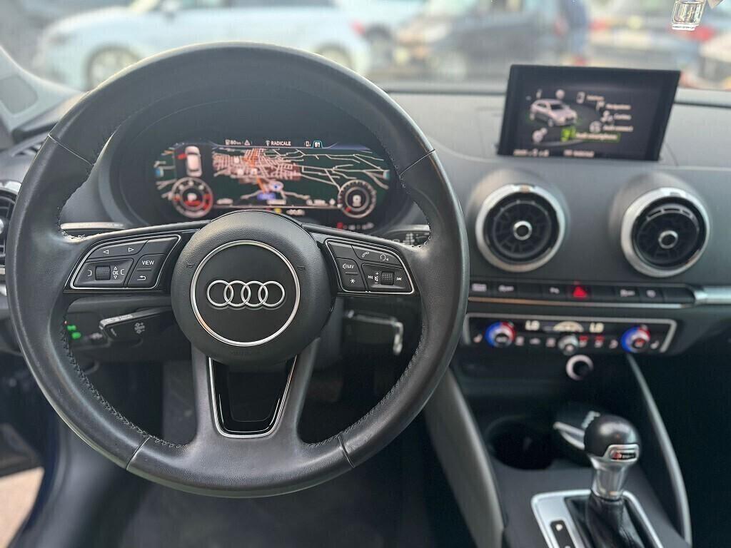 Audi A3 SPB 1.6 TDI 116 CV S tronic Sport cockpit