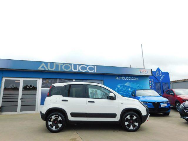 FIAT Panda Cross 1.0 FireFly S&S Hybrid 70 CV Cross Connect 7"