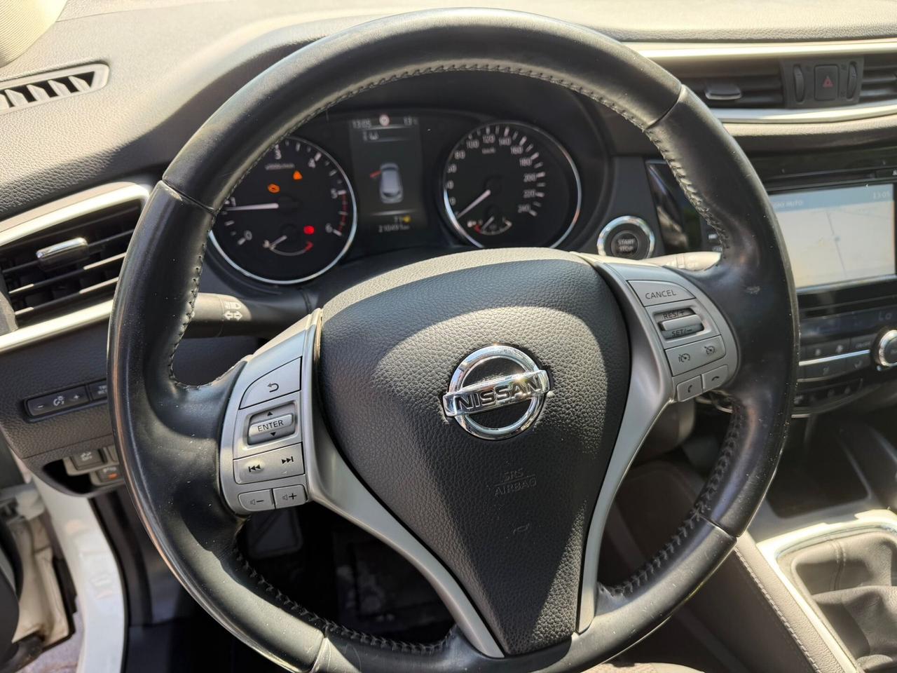 Nissan Qashqai 1.5 dCi Tekna FULL OPTIONAL !