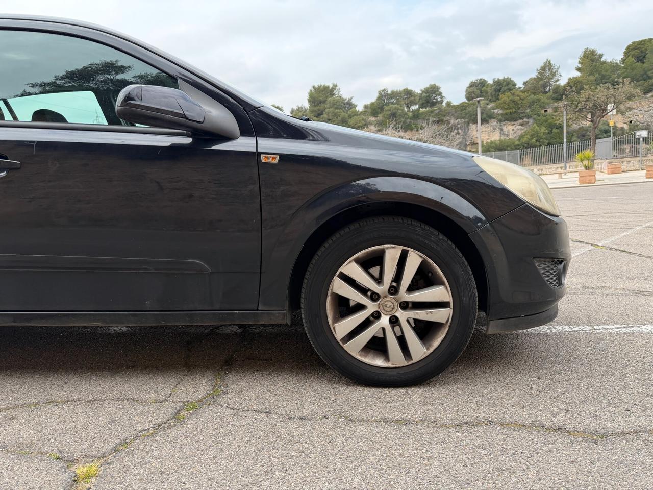 Opel Astra COSMO/1.7 101CV/5 POSTI/CLIMA