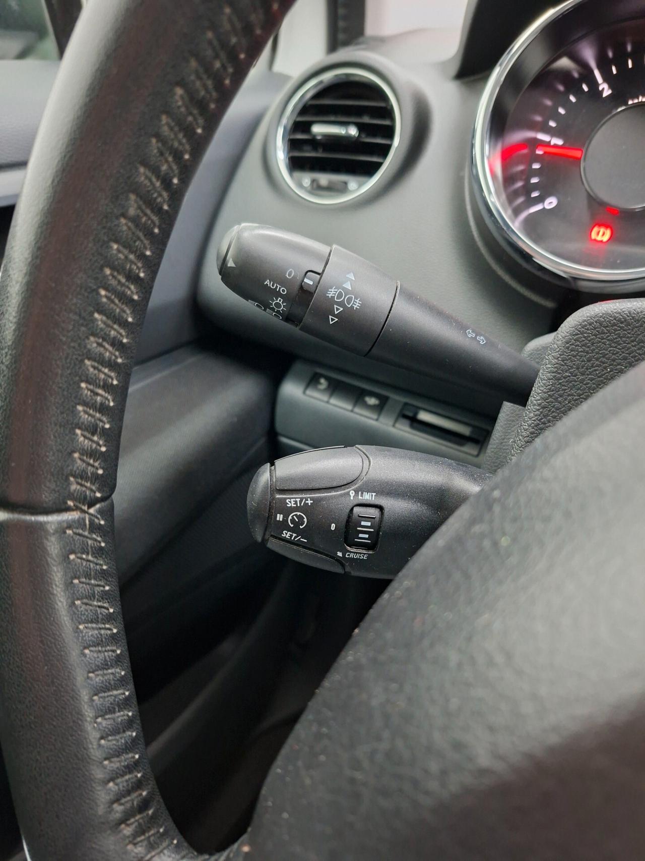 Peugeot 3008 Allure 1.6 HDi 115cv