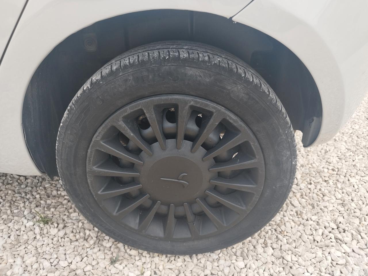 Lancia Ypsilon 5p 1.2 69cv EcoChic Gold Gpl