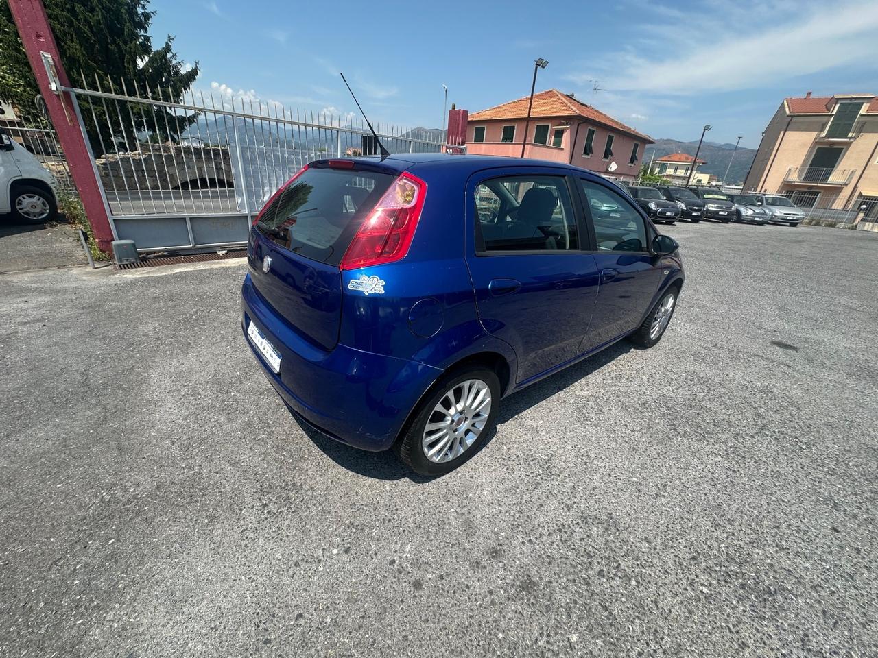 Fiat Grande Punto 1.3 MJT 75 CV 5 porte Fun