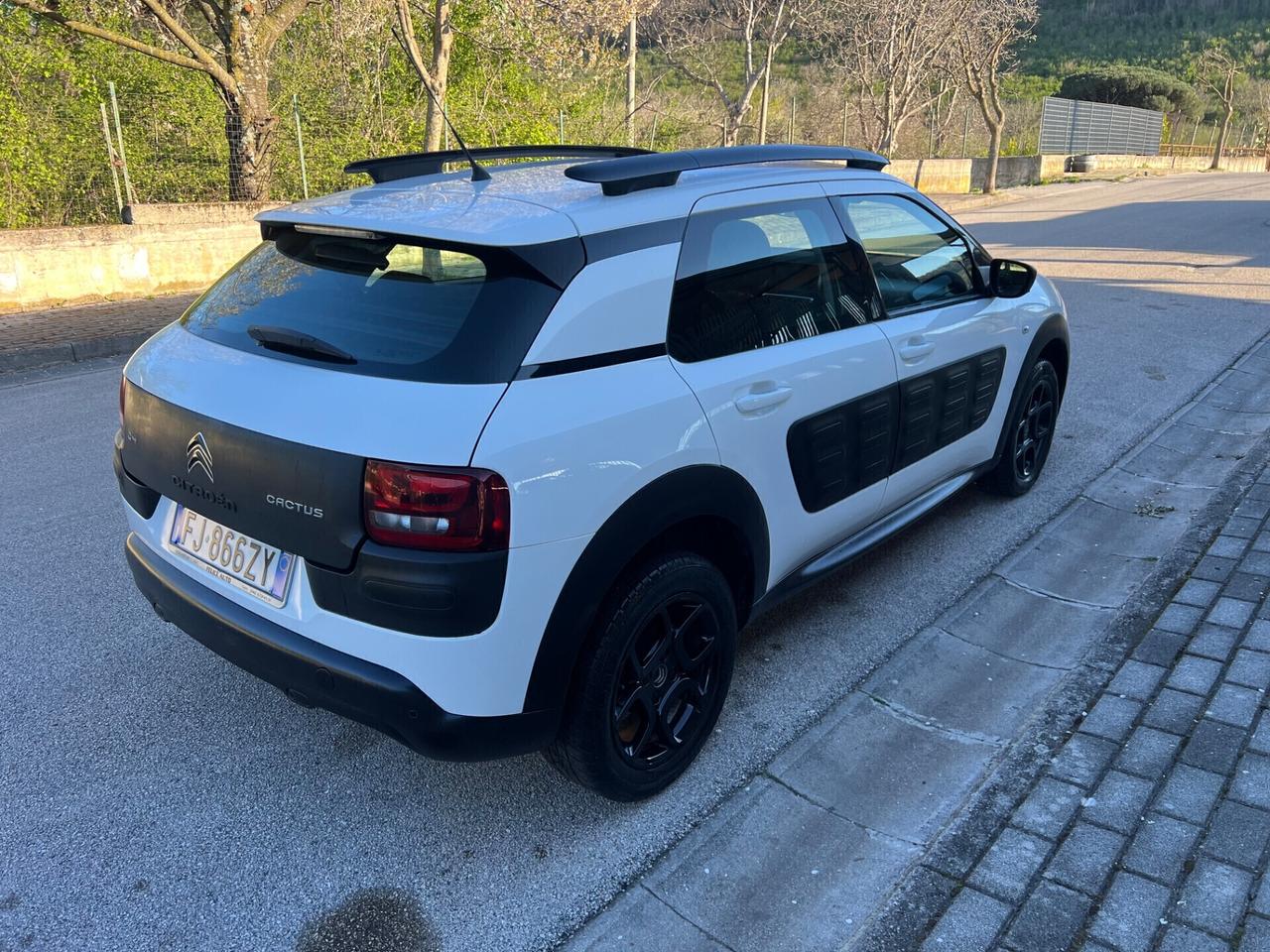 Citroen C4 Cactus 1.2 Shine 2017 90mila km