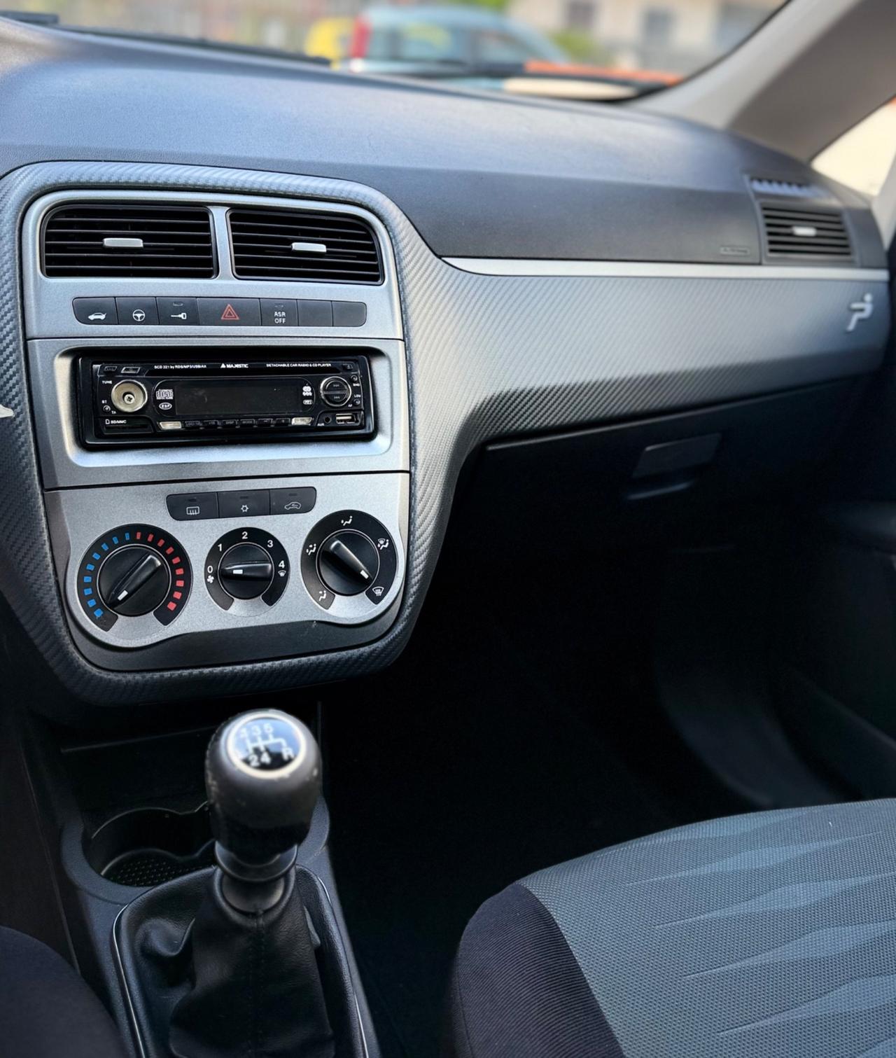 Fiat Grande Punto 1.4 Gpl Dynamic 77 Cv