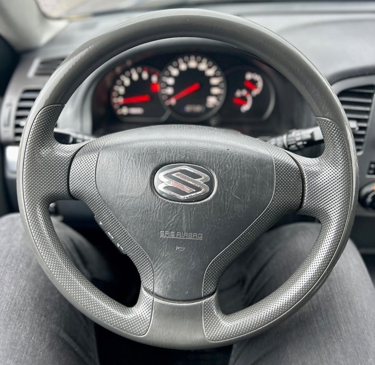 Suzuki Grand Vitara 2.0 TD 16V 3 porte 107.000km