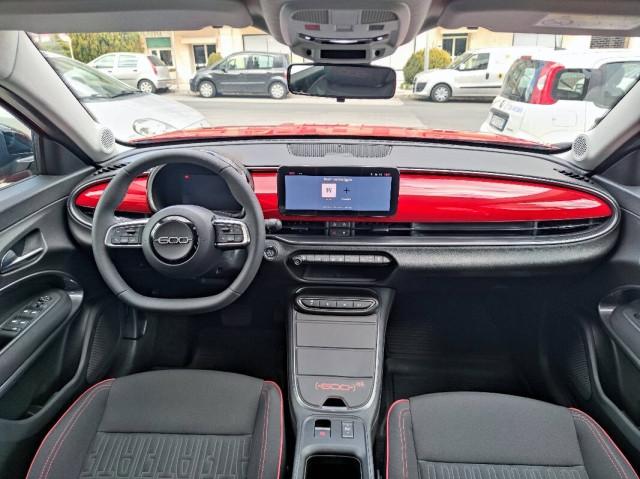 Fiat 600e 54kWh Red