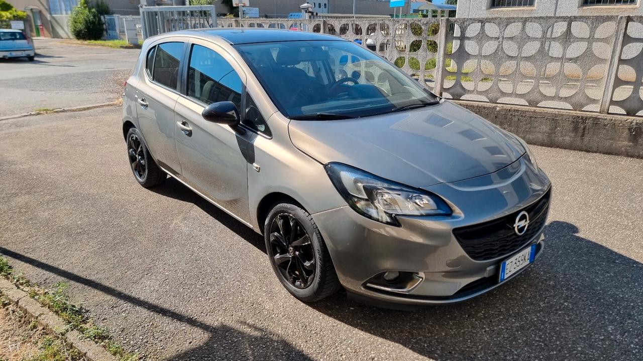 Opel Corsa 1.2 5 porte b-Color
