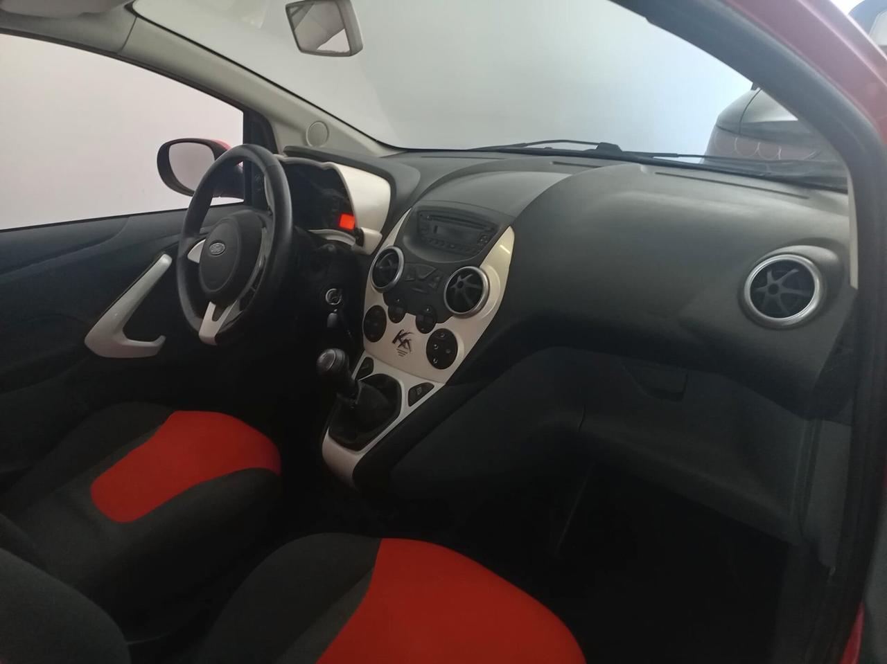 Ford Ka 1.2 8V 69CV Titanium