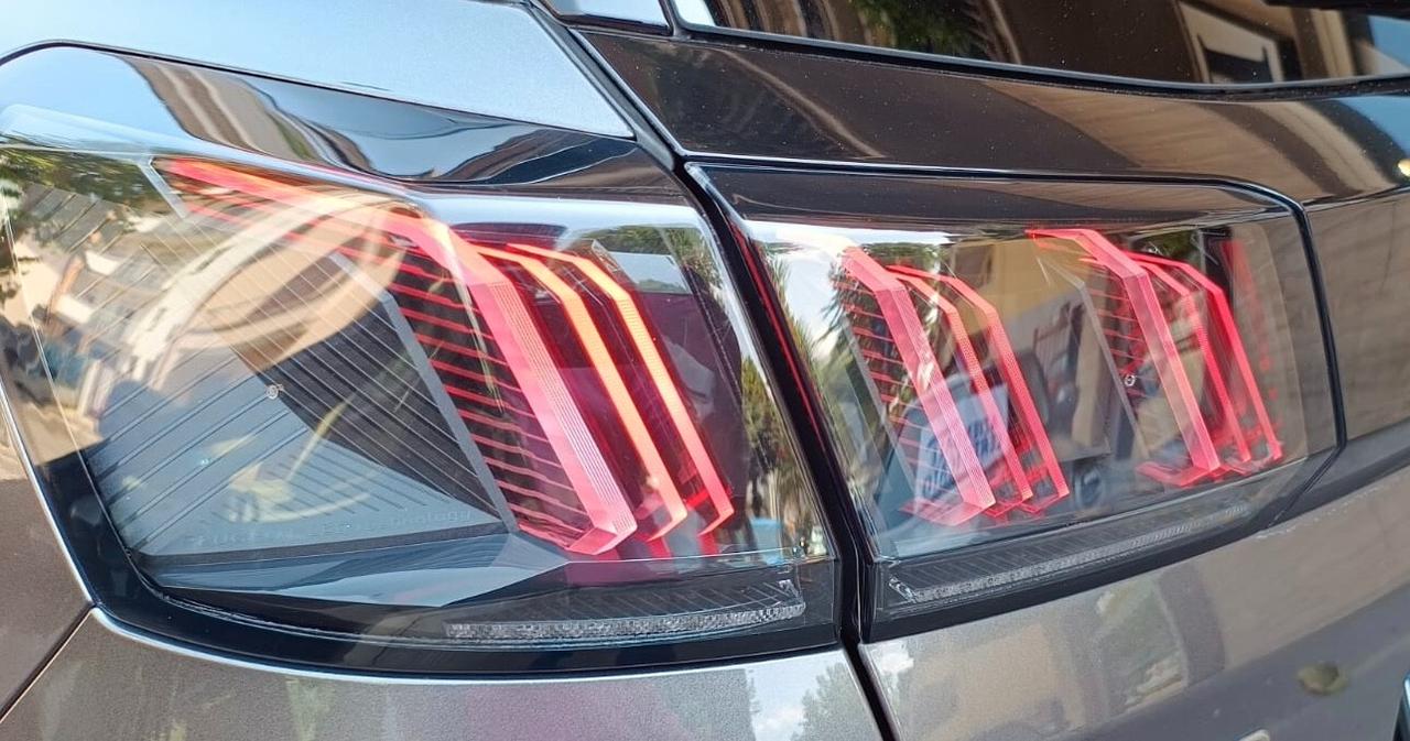 Peugeot 3008 BlueHDi 130 S&S Allure