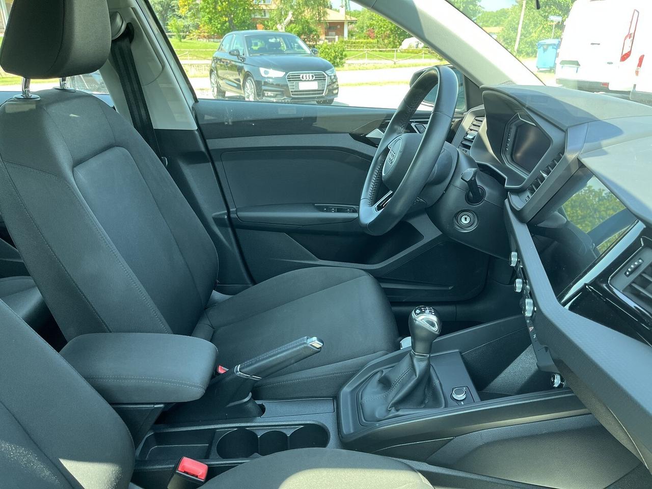 AUDI A1 SPORT.B 1000 CC 95 CV TSI 6 M. ADMIRED