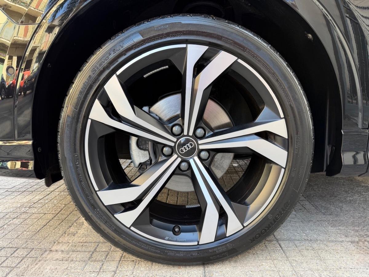 Audi Q3 Sportback 35TDI S-line Identity Black 150CV