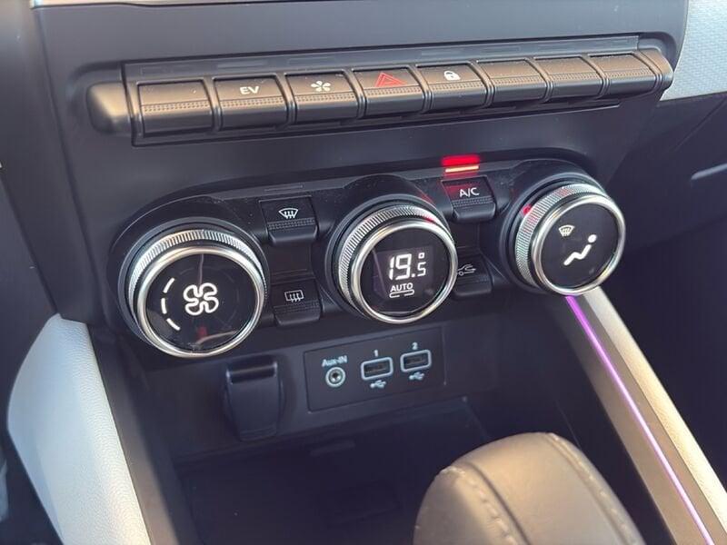 Renault Clio Clio 1.6 E-Tech full hybrid Techno 145cv auto