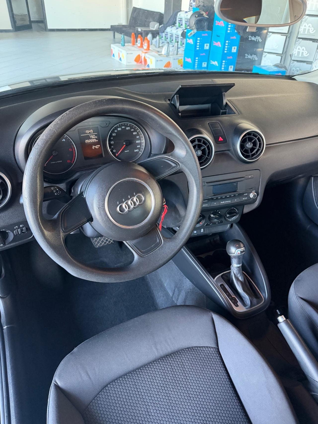 Audi A1 SportBack 1.6 TDI Attraction S-Tronic