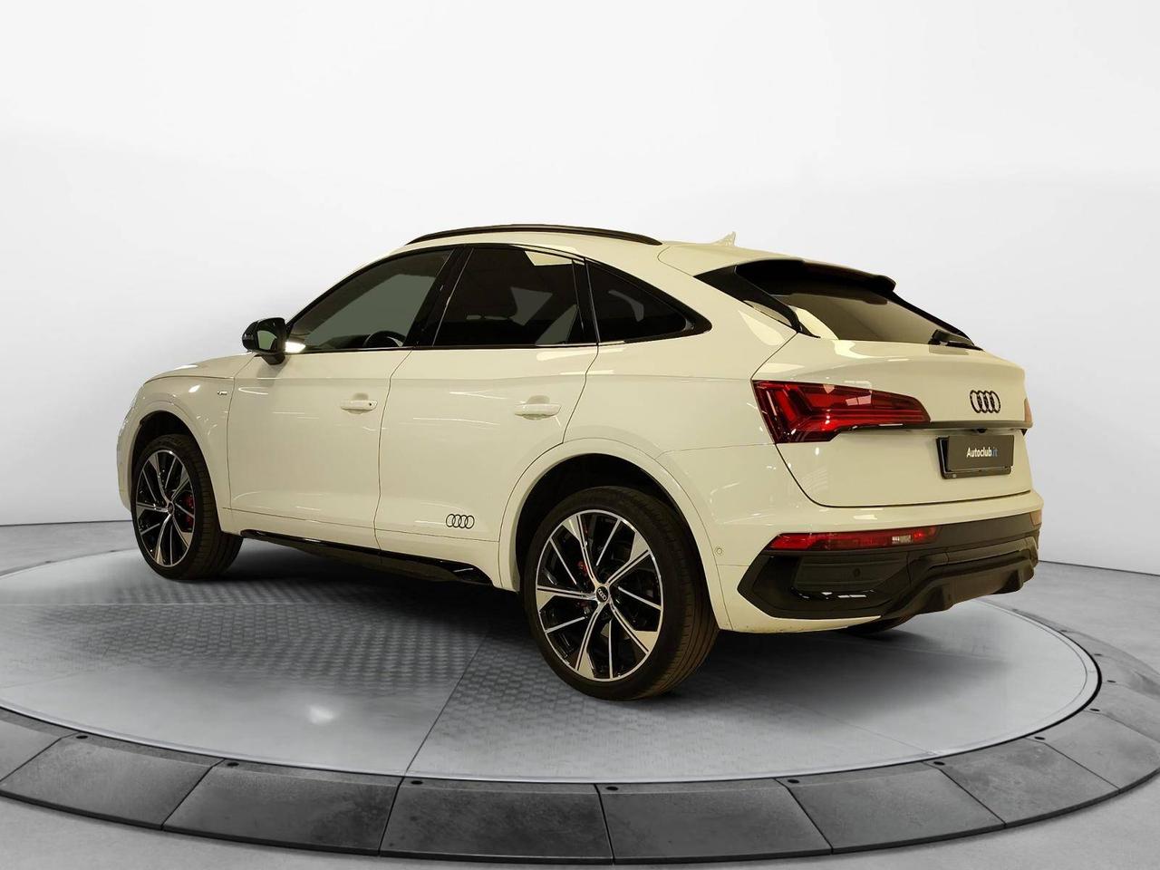 Audi Q5 Sportback 40 2.0 tdi mhev S Line Plus Quattro 2