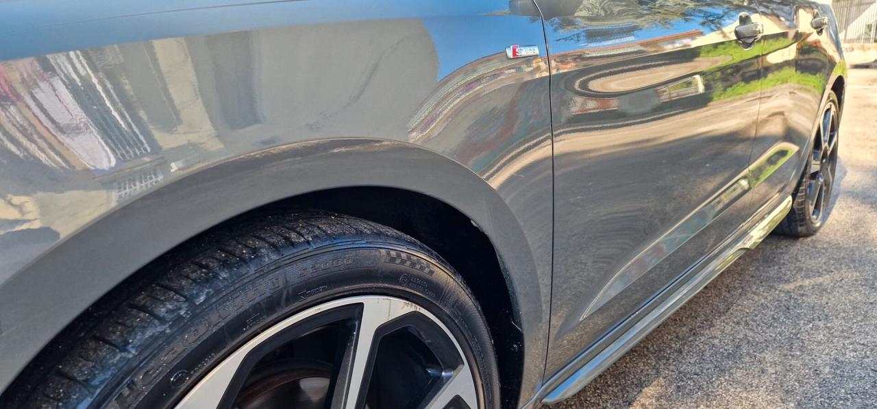 Audi A1 SPB 35 TFSI S tronic line edition