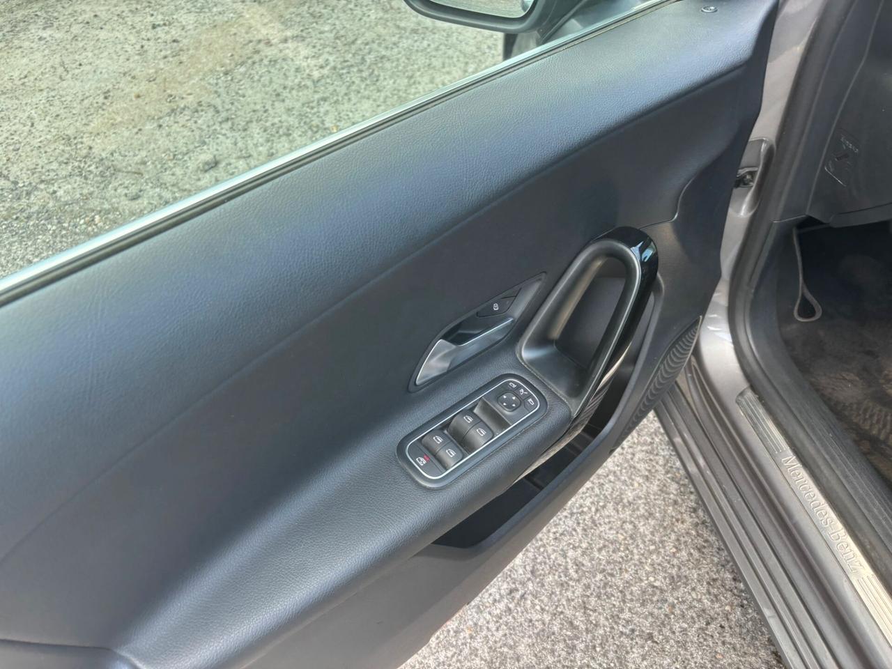 Mercedes-benz A 180 d Automatic Business Extra