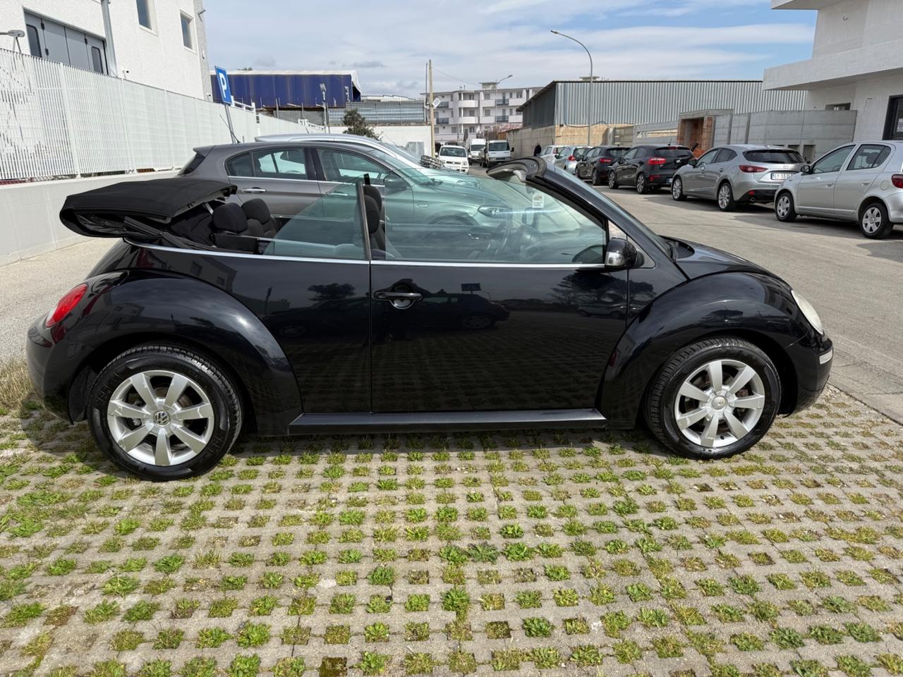 Volkswagen New Beetle 1.9 TDI 105CV Cabrio