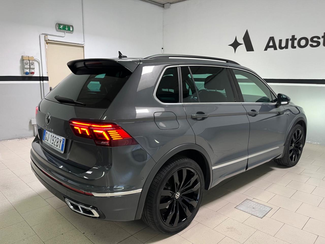 Volkswagen Tiguan 2.0 TDI 150 CV SCR DSG R-Line