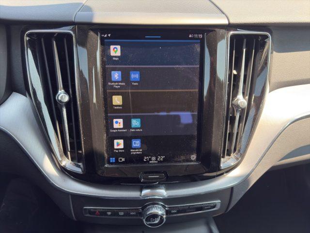 VOLVO XC60 B4 (d) AWD Geartronic Momentum Pro
