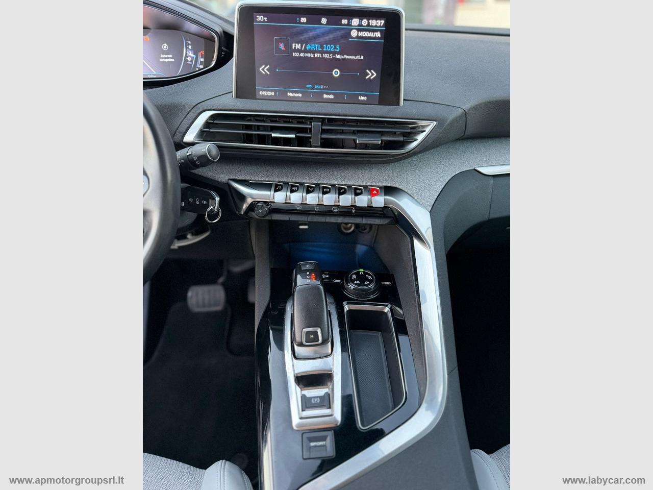 PEUGEOT 3008 BlueHDi 130 S&S EAT8 Allure