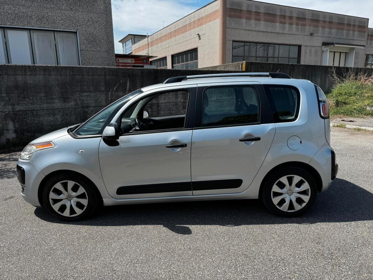 Citroen C3 Picasso 1.4 VTi 95 GPL airdream Seduction
