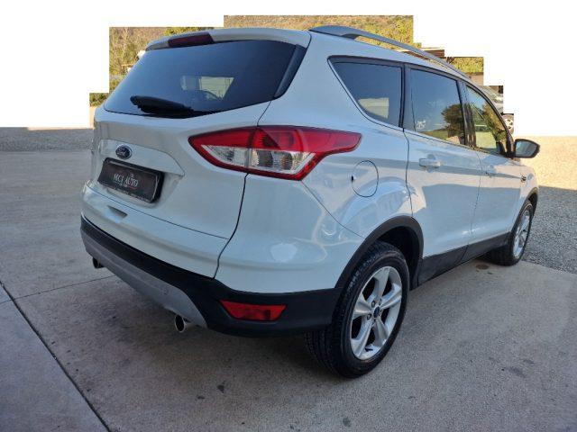 FORD Kuga 2.0 TDCI 120 CV S&S 2WD Titanium