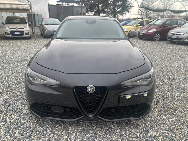 Alfa Romeo Giulia 2.0 Turbo 280 CV AT8 AWD Q4 Veloce