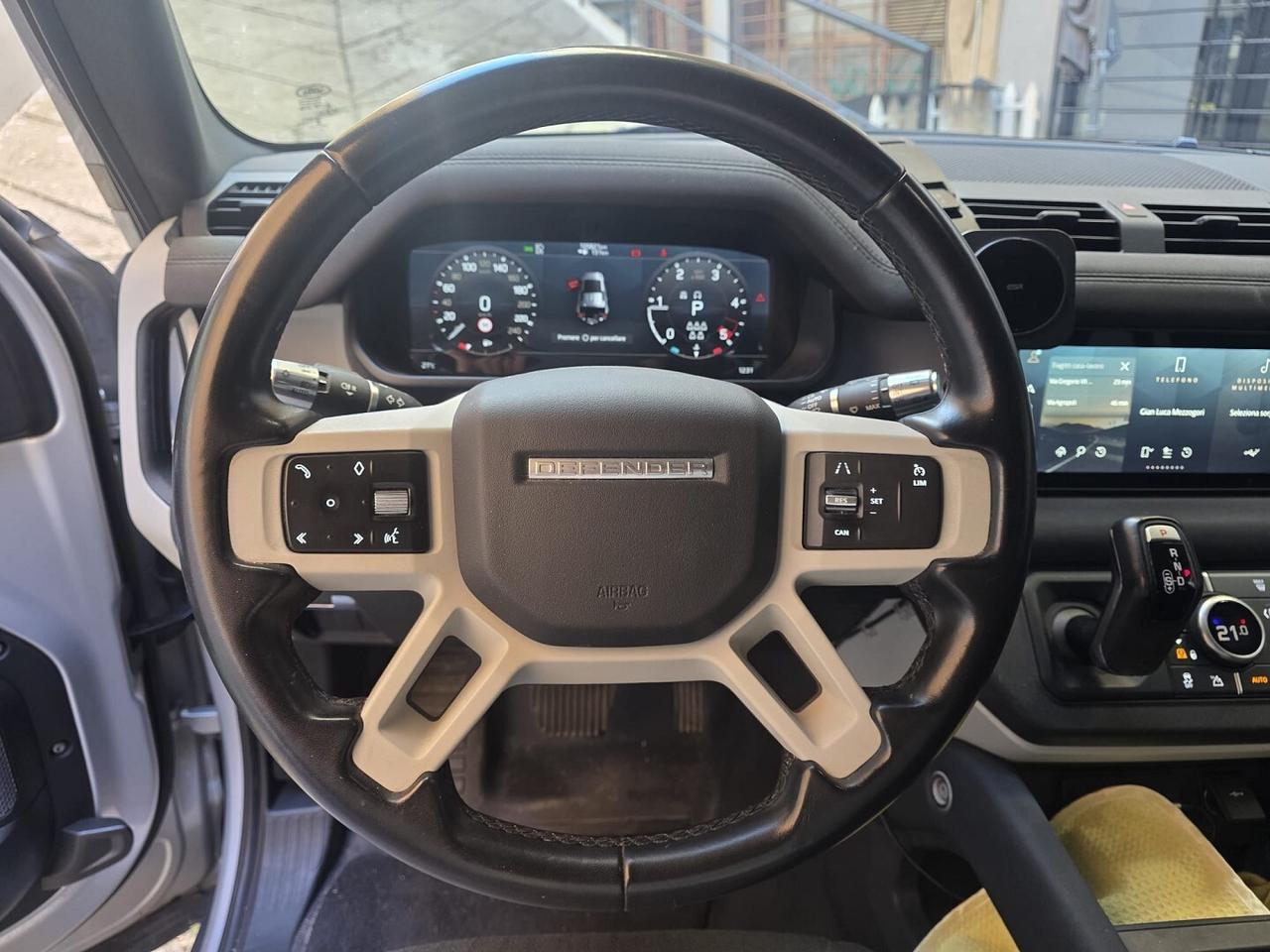 LAND ROVER DEFENDER 7 POSTI - 12 MESI DI GARANZIA