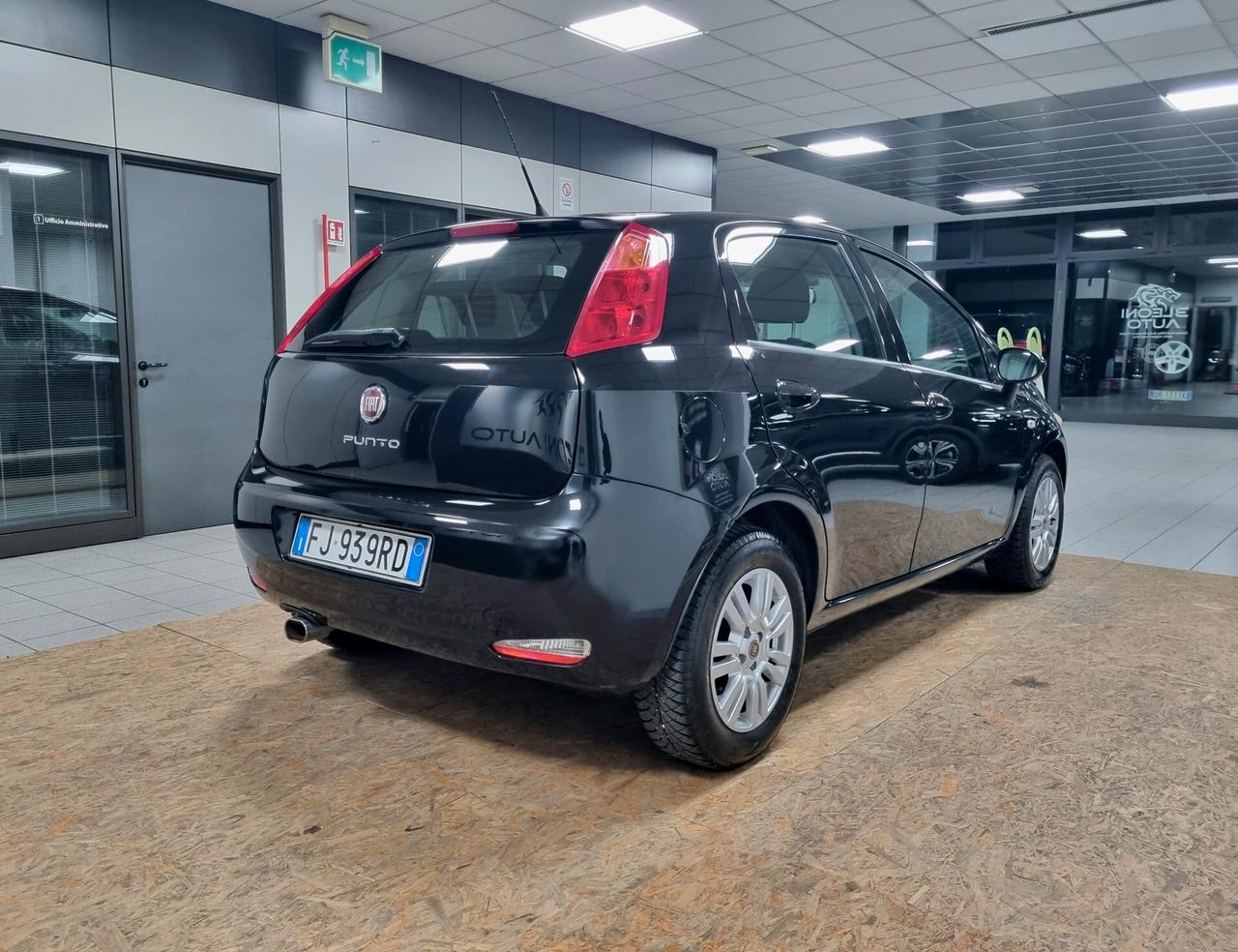 FIAT PUNTO 1.2 BENZINA 69CV 5p. LOUNGE