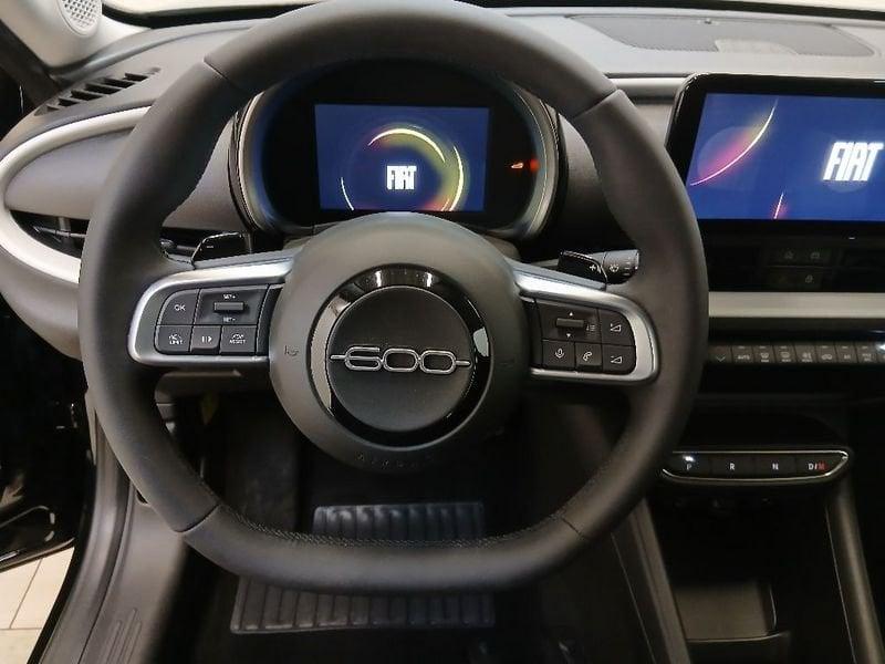 FIAT 600 1.2 hybrid 110cv auto