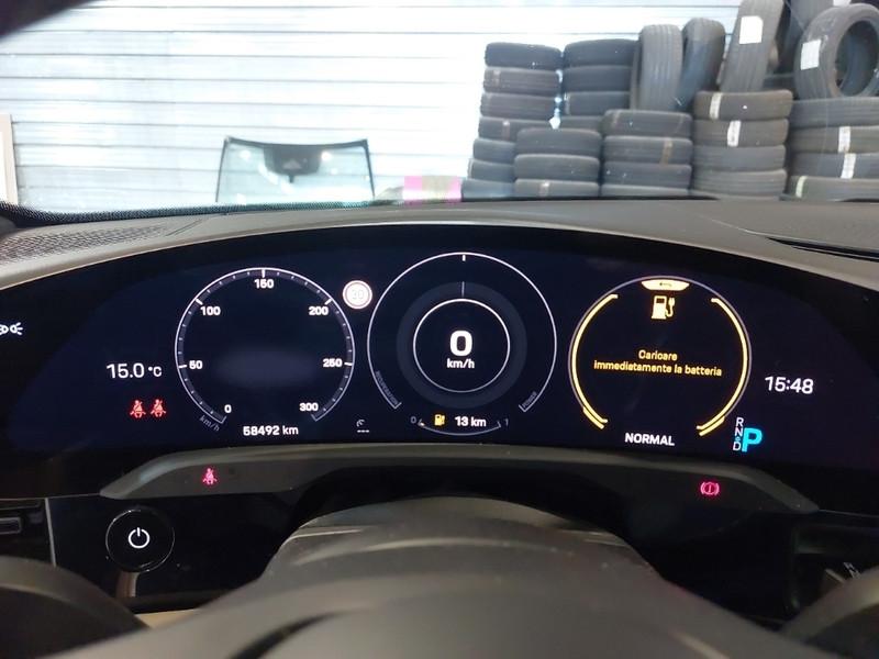 PORSCHE TAYCAN 79KWH COUPE