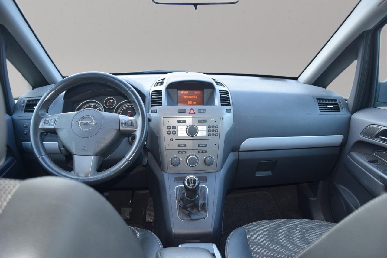 Opel Zafira 1.9 cdti Cosmo 120cv