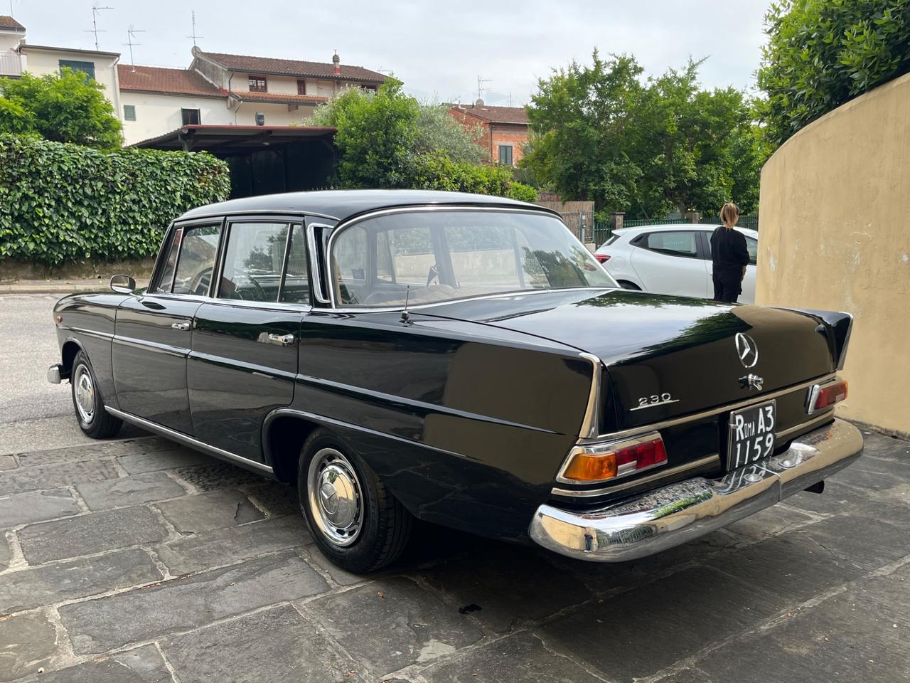 Mercedes benz 230 W110 Codine 6 cilindri