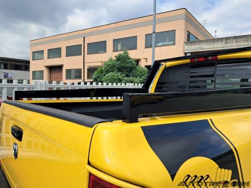 Dodge RAM DODGE RAM 5.7 HEMI RUMBLE-BEE 2WD