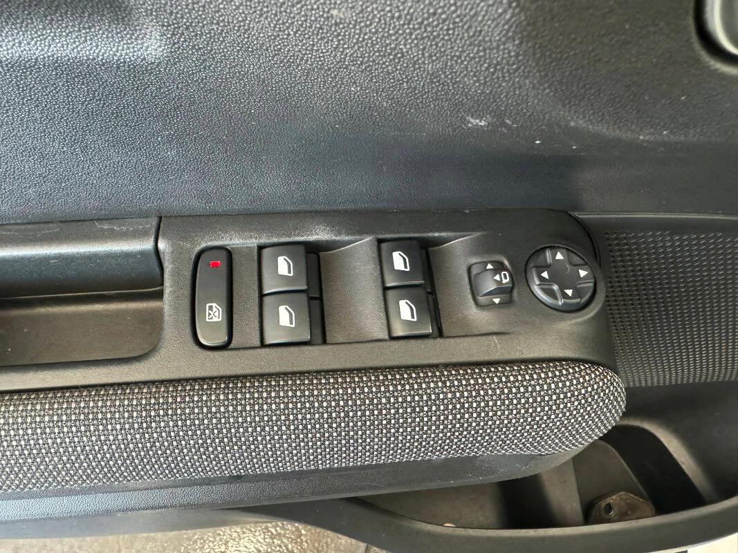 Citroen C3 Aircross 1.2 puretech Shine 82cv NEOPATENTATI!