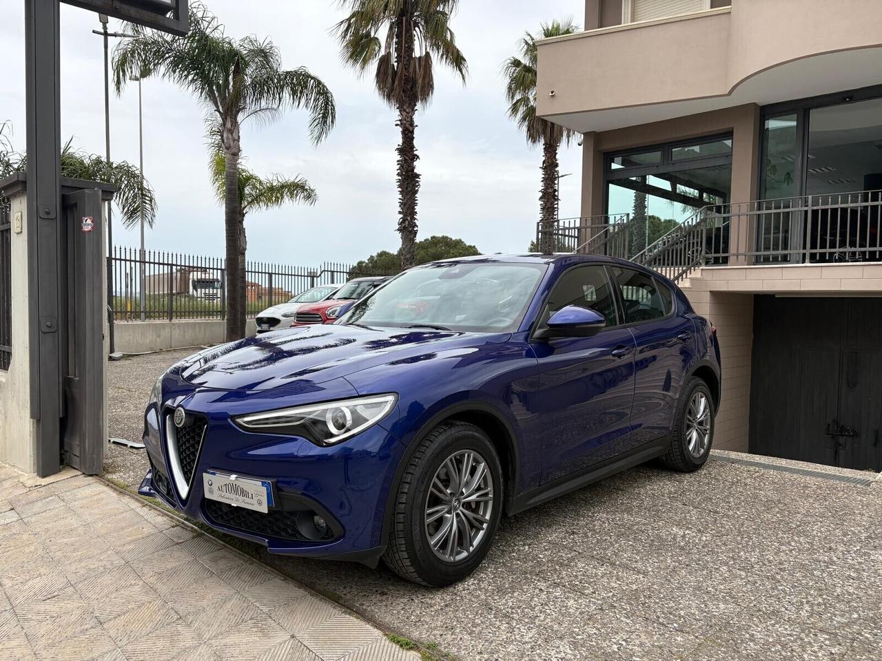 Alfa Romeo Stelvio 2.2 Turbodiesel 160 CV AT8 RWD Business