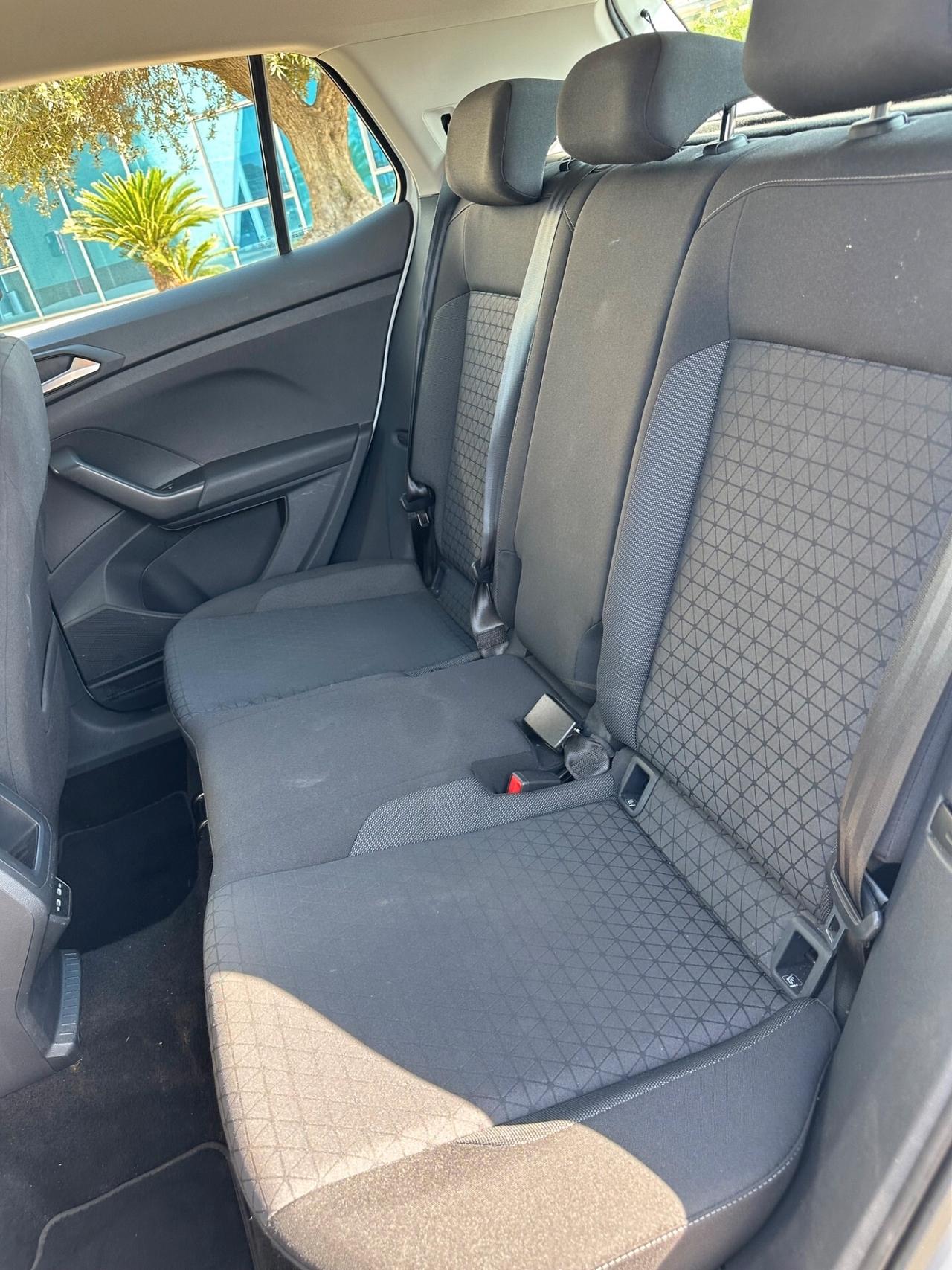 Volkswagen T-Cross 1.0 tsi Style offerta T-Stock prezzo imperdibile