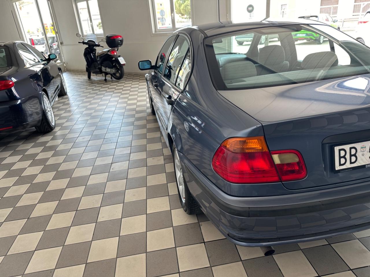 Bmw 318i cat 4 porte UNICO PRORIETARIO