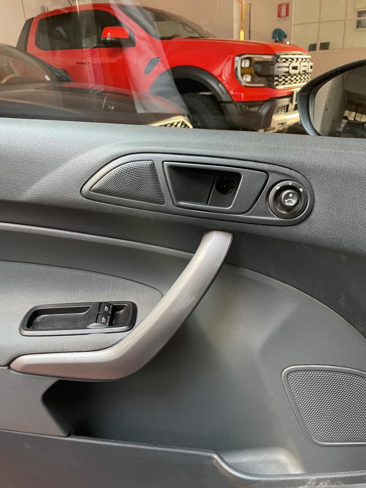 Ford Fiesta 1.2 Neopatentati Euro 5